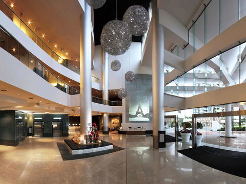 Sofitel Gold Coast Broadbeach - Holiday Cairns 40