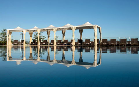 Sofitel Gold Coast Broadbeach - Holiday Cairns 9