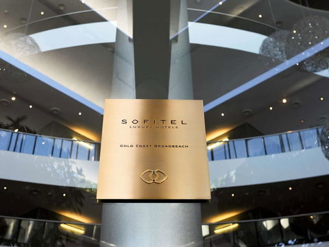 Sofitel Gold Coast Broadbeach - Holiday Cairns 12