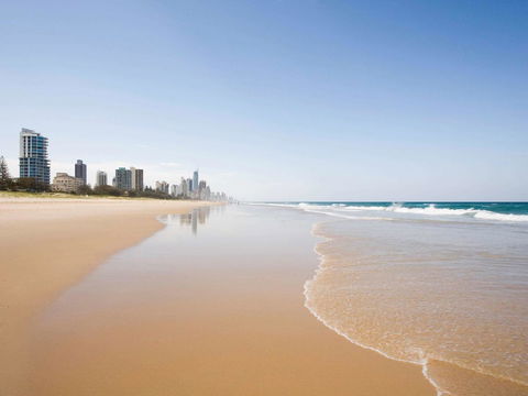 Sofitel Gold Coast Broadbeach - Holiday Cairns 34