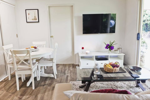 Shasta Place - Holiday Cairns 15