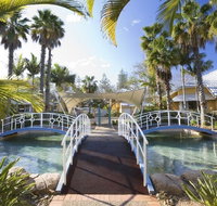 DB Broadbeach Private Apartments with Coastal Holiday Apts - Holiday Cairns