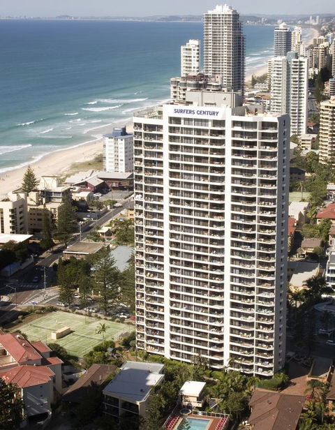 Surfers Century Oceanside Apartments - Holiday Cairns 34