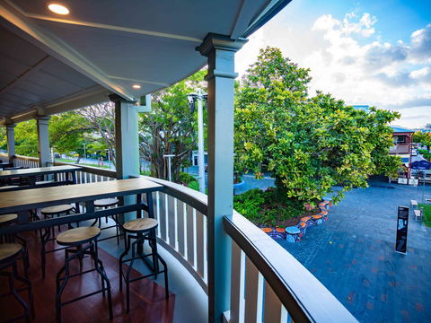Hides Hotel - Holiday Cairns 44