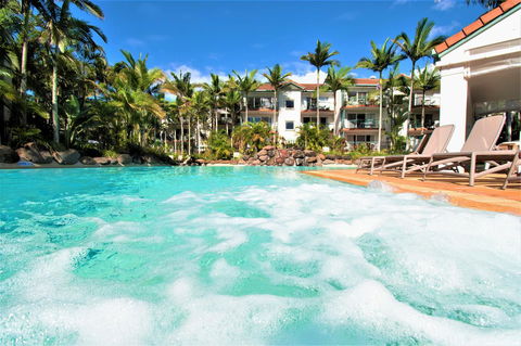 Grande Florida Beachside Resort - Holiday Cairns 0