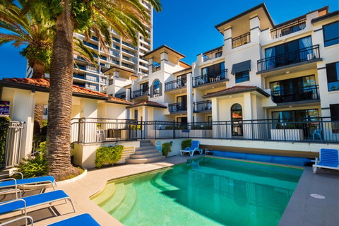 Island Beach Resort - Holiday Cairns 0