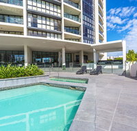 Mantra Sierra Grand - Holiday Cairns