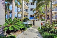 Book Mooloolaba Accommodation Vacations Holiday Cairns Holiday Cairns