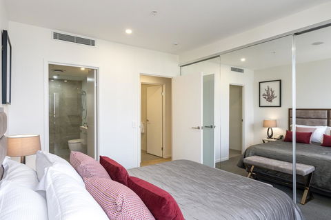 Ruby Gold Coast By Serain - Holiday Cairns 32