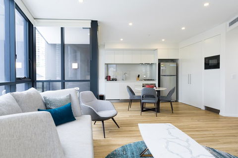 Ruby Gold Coast By Serain - Holiday Cairns 22