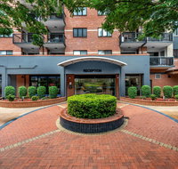 Central Brunswick Apartment Hotel - Holiday Cairns
