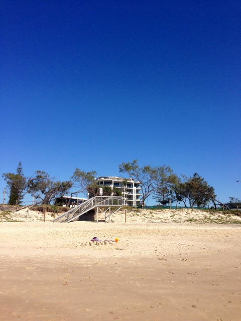 Meridian Alex Beach Apartments - Holiday Cairns 22