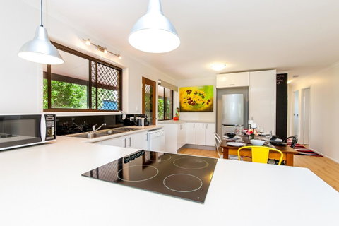 Arthouse - Holiday Cairns 2