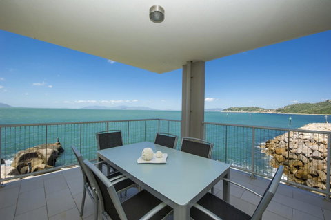 1 Bright Point Apartment 4201 - Holiday Cairns 5