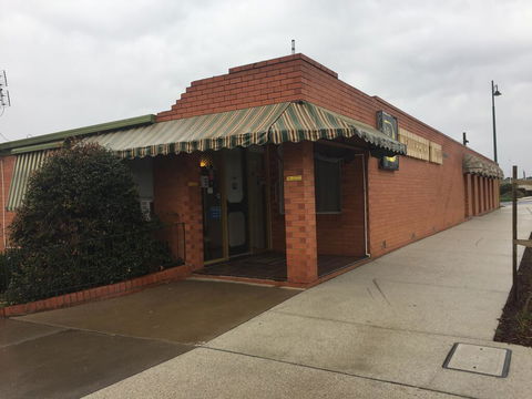 Wedderburn Goldseeker Motel - Holiday Cairns 1