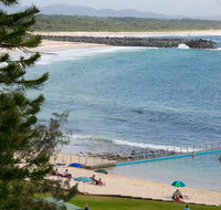Whitesands Unit 402 34-38 North Street - Holiday Cairns