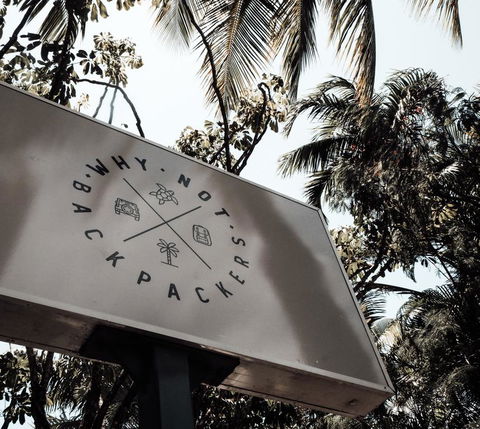 Why Not Backpackers - Holiday Cairns 1