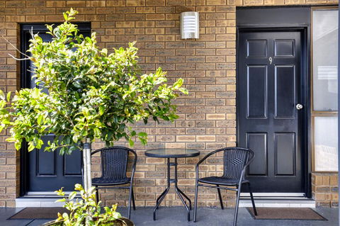 Wonthaggi Motel - Holiday Cairns 1
