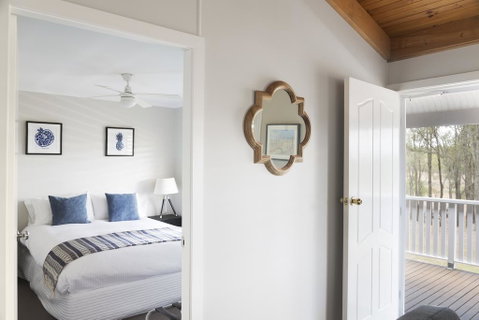 Worthington's Guest Cottage - Holiday Cairns 2