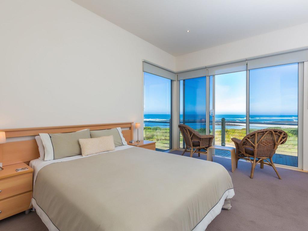 Port Fairy VIC Holiday Cairns
