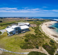 Wytonia Beachfront Accommodation - Holiday Cairns
