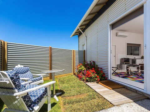 Wytonia Cabana - Holiday Cairns 0