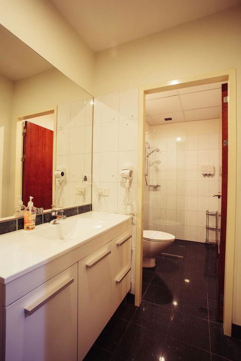 YTI Garden Hotel - Holiday Cairns 3