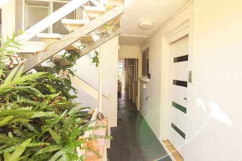 Yuengee Villas - Holiday Cairns 2