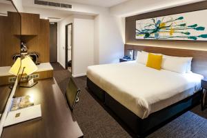 Mercure Sunshine Coast Kawana Waters - Holiday Cairns 4