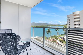 602 Harbour Lights With Ocean Views with Holiday Cairns