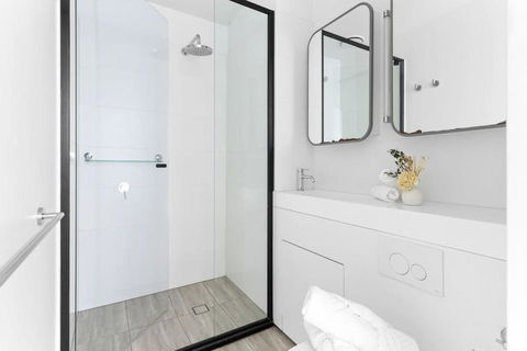 A 2BR Apt Near Melbourne Central & QV Market - Holiday Cairns 2
