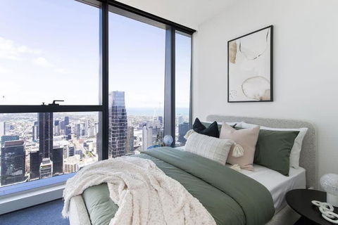 A 2BR Apt With Amazing City Views, FREE Parking - Holiday Cairns 1