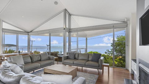 A Beachside Getaway - 8 - Holiday Cairns 3