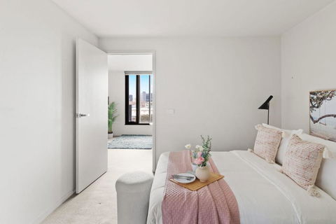 A Comfy Apt Right Next To Queen Victoria Market - Holiday Cairns 2