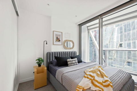 A Cozy Apt Right Next To Southern Cross Station - Holiday Cairns 1