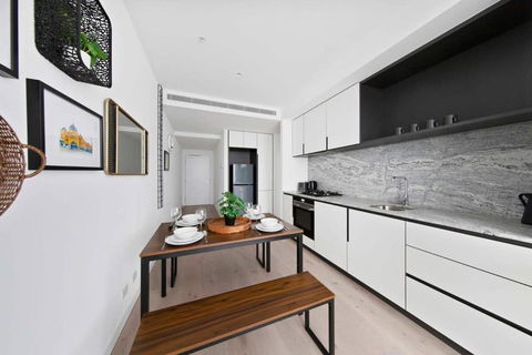 A Cozy Apt Right Next To Southern Cross Station - Holiday Cairns 3