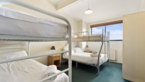 Alpine Heights 04 - Holiday Cairns 3