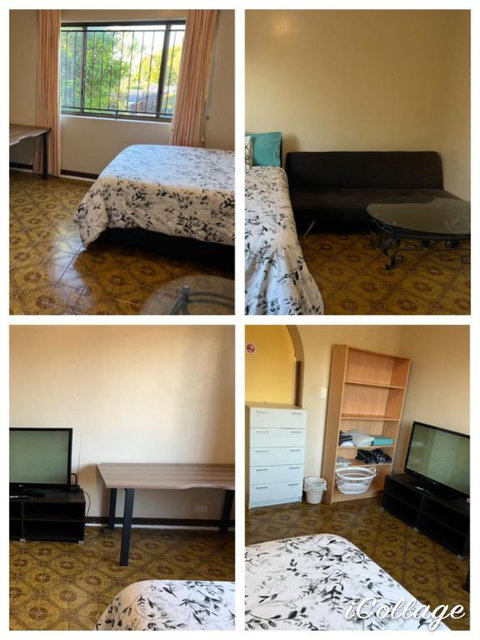 Aspley Bedroom & Share Bathroom With Other Guests - Holiday Cairns 0
