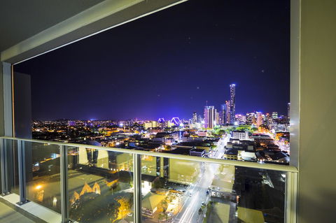 M&A Apartments - Holiday Cairns 13