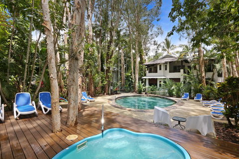 The Reef Retreat Palm Cove - Holiday Cairns 2