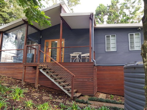 Bee-Haven Cottage - Holiday Cairns 3