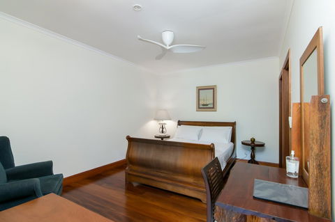 Daintree Manor B&B - Holiday Cairns 15