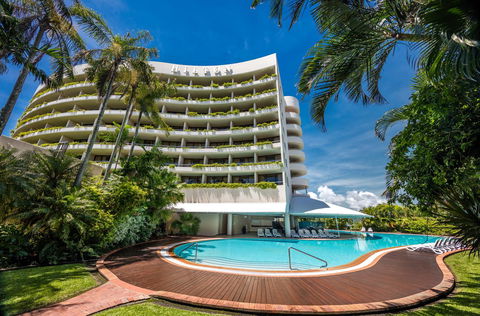 Hilton Cairns - Holiday Cairns 0