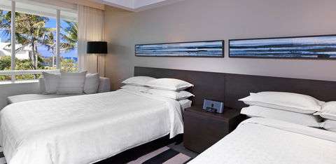 Sheraton Grand Mirage Resort Gold Coast - Holiday Cairns 10