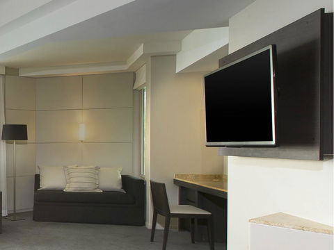 Sheraton Grand Mirage Resort Gold Coast - Holiday Cairns 16