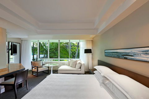 Sheraton Grand Mirage Resort Gold Coast - Holiday Cairns 25