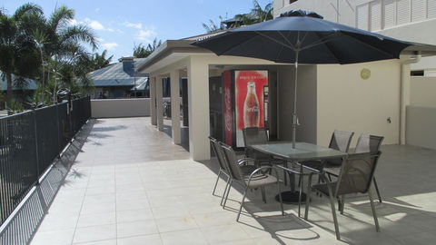 Edge Apartments Cairns - Holiday Cairns 11