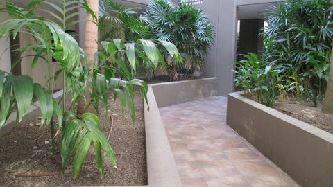 Edge Apartments Cairns - Holiday Cairns 35