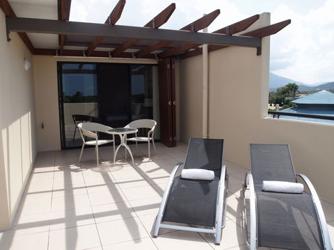 Edge Apartments Cairns - Holiday Cairns 7