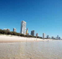 Oceana On Broadbeach - Holiday Cairns